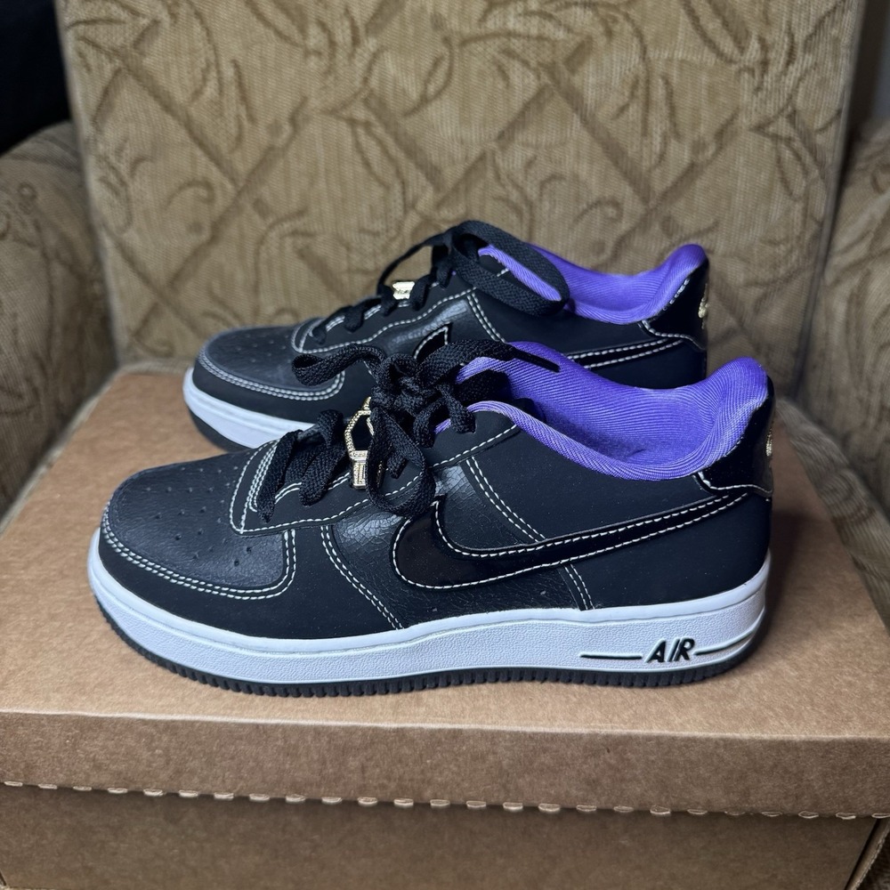 Nike Air Force 1 Low '07 LV8 GS 'World‎ Champ' DQ0300-001 GS Size 3.5Y